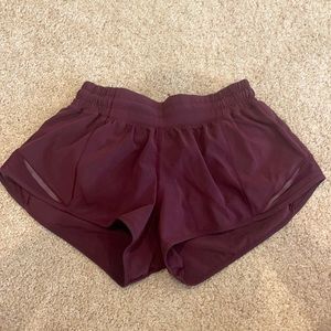 Lululemon Hotty Hot Shorts - 2.5” Inseam Burgundy Size 4